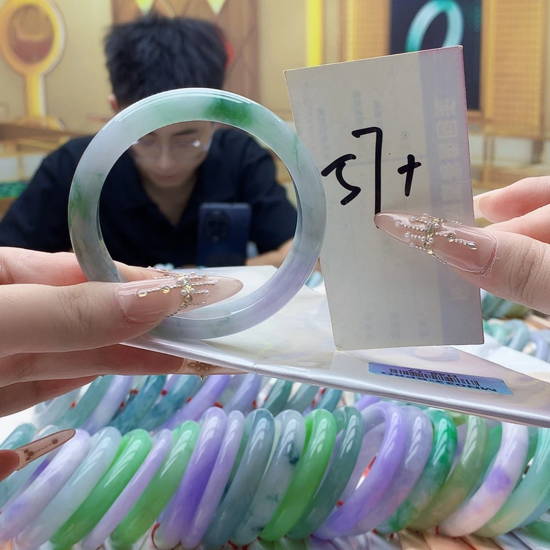 翡翠未镶嵌手镯nn