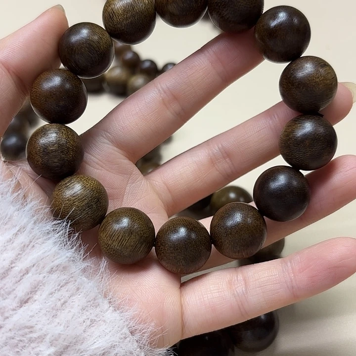 '***杨手串沉香沉香手串16