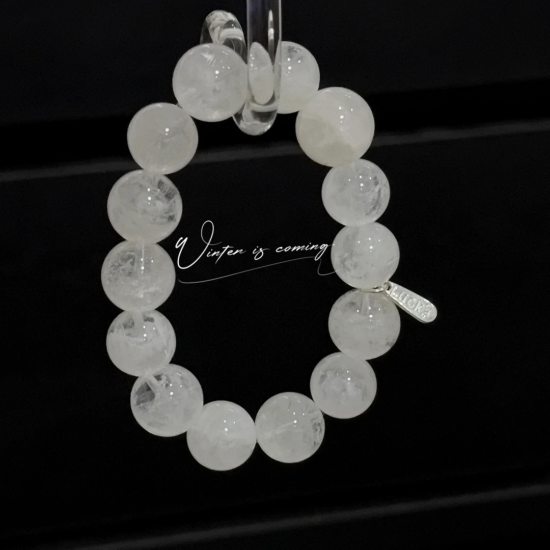 VANJÍ梵极·暴风雪·泡泡珠雪花幽灵水晶设计款高级感水晶手串