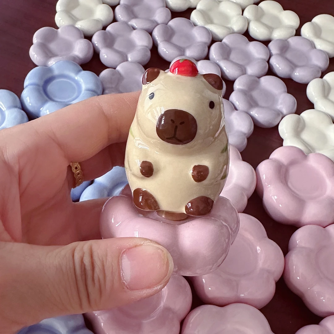 景德镇网红转转卡皮巴拉转转随手礼天鹅转转摆件可批发