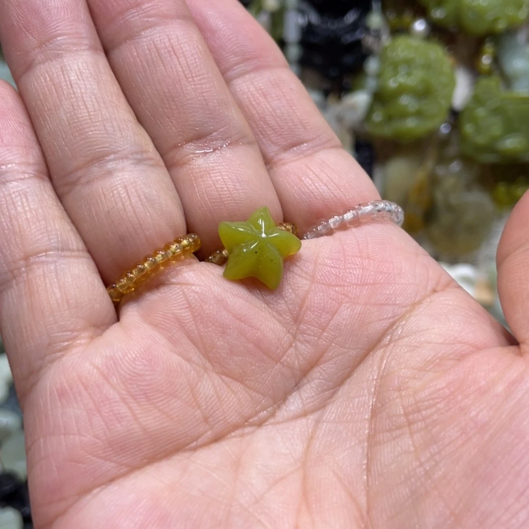 【闪购商品】岫玉颈饰未镶嵌?****35吊坠