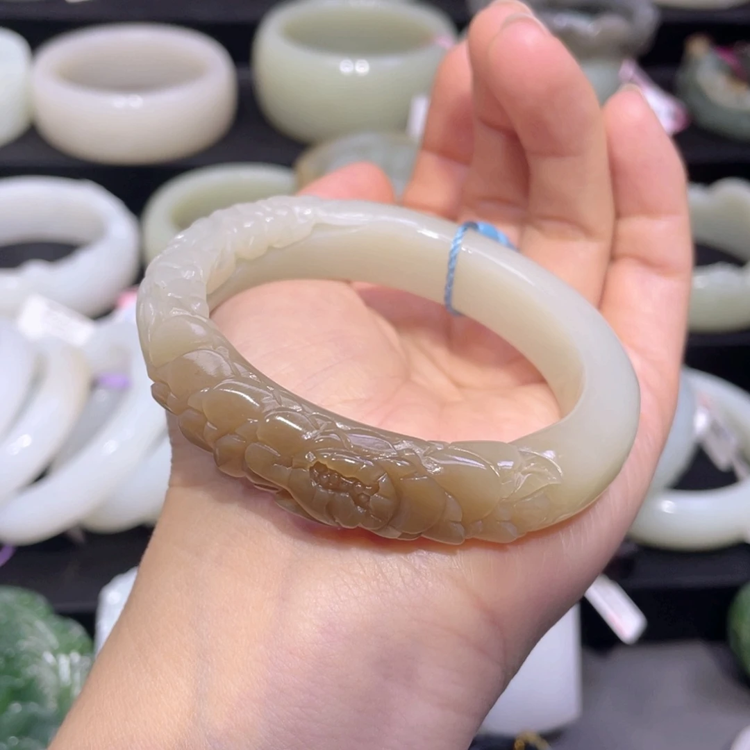 和田玉手镯未镶嵌25