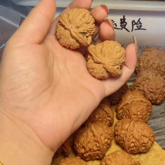 吊坠文玩核桃白狮子38