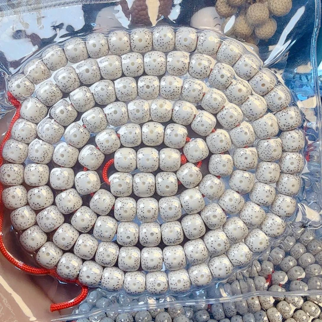 M***u吊坠星月菩提星月菩提