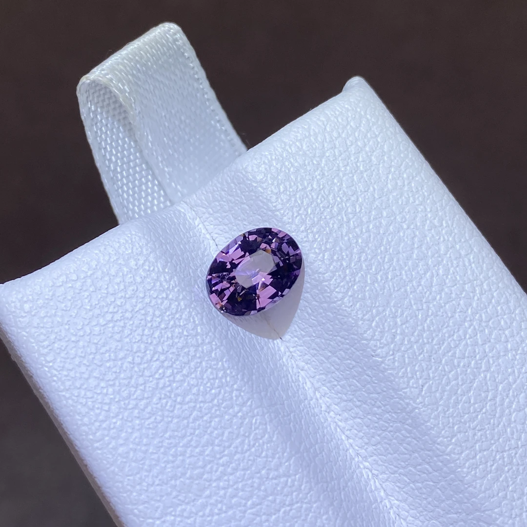 25C011 紫色尖晶宝石 1.28克拉