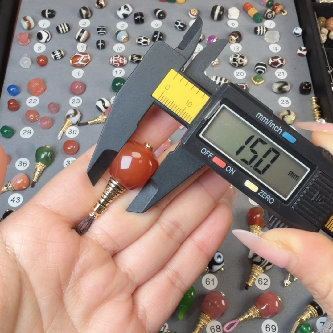 玛瑙/玉髓未镶嵌饰品