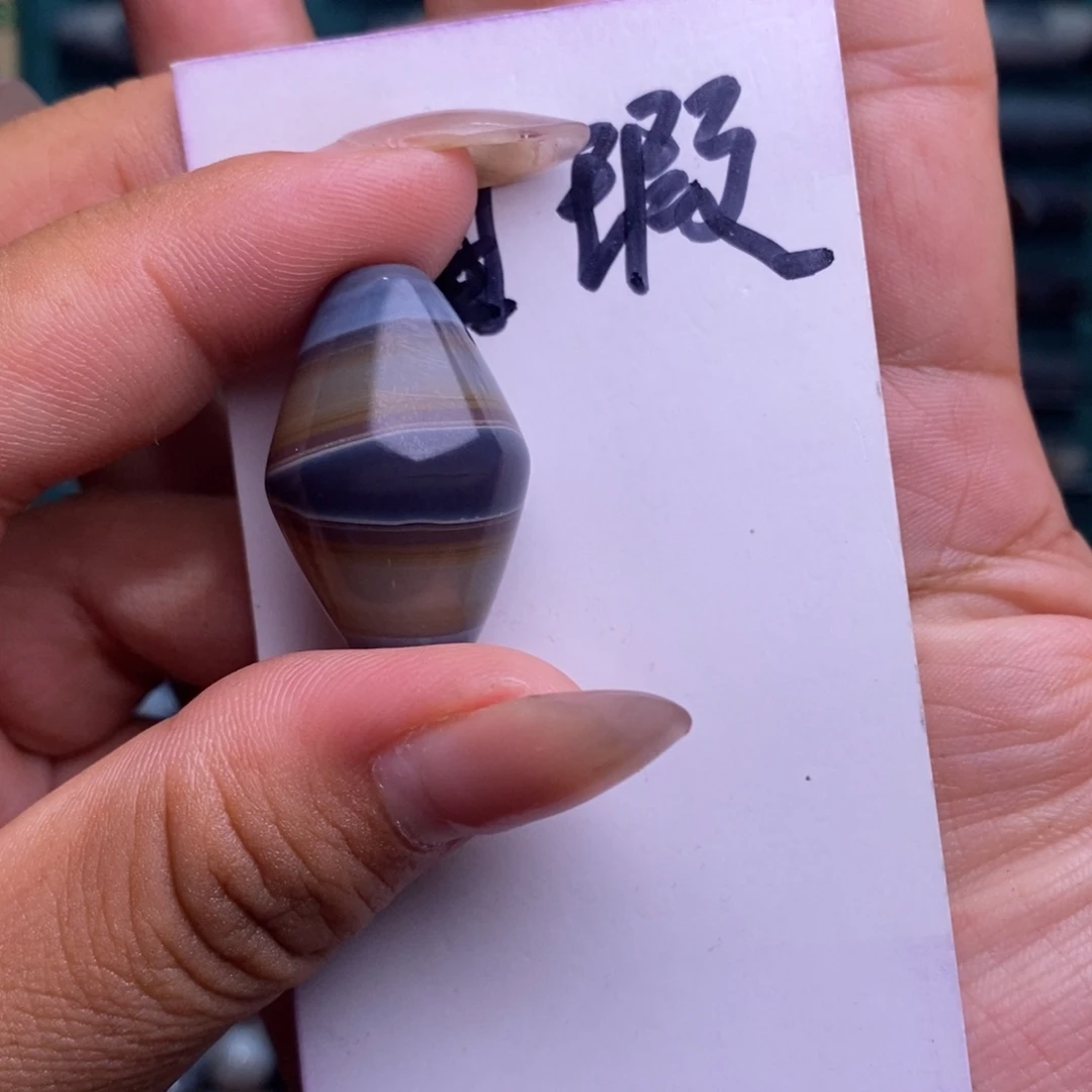 k***g未镶嵌颈饰玛瑙/玉髓