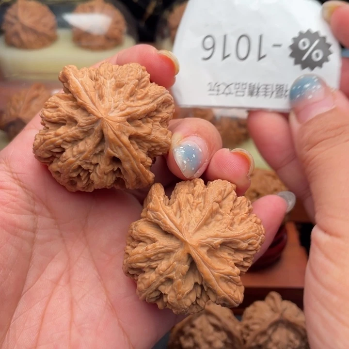 吊坠文玩核桃45大粗筋
