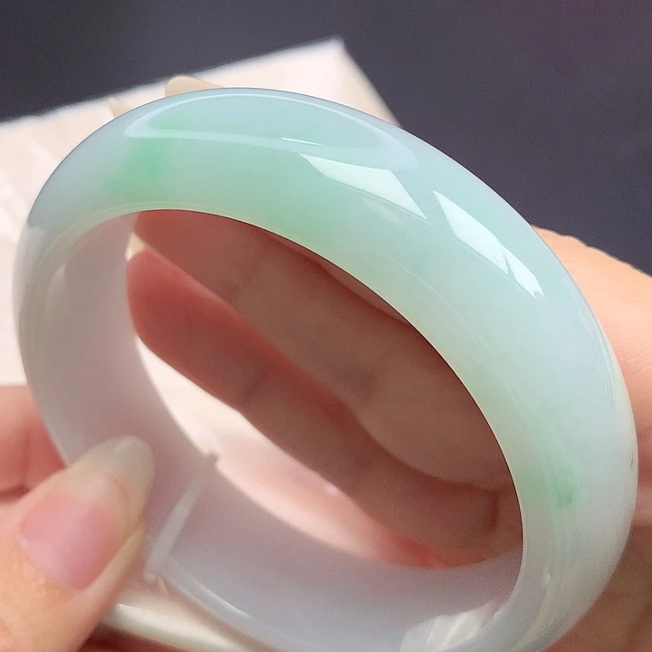 翡翠未镶嵌手镯59.6圈口