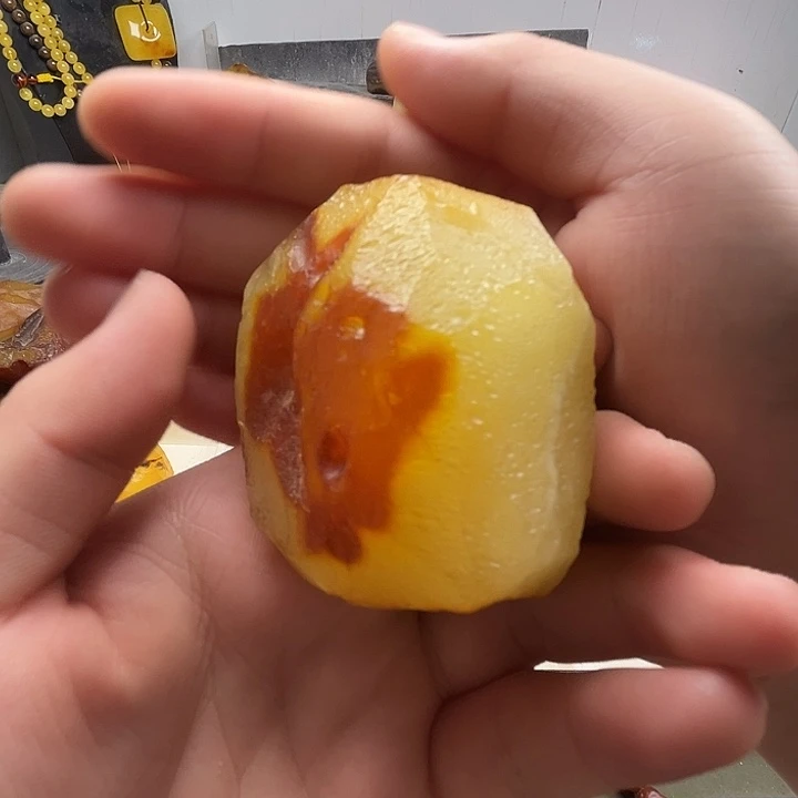 道***形定制琥珀未镶嵌纯天然蜜蜡吊坠