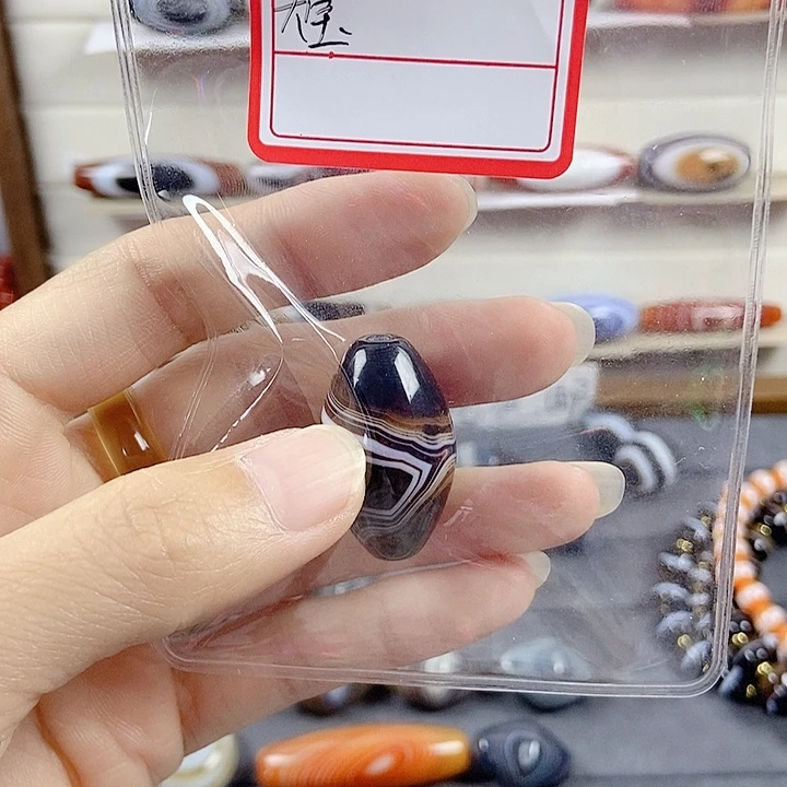 大***宝玛瑙/玉髓未镶嵌颈饰