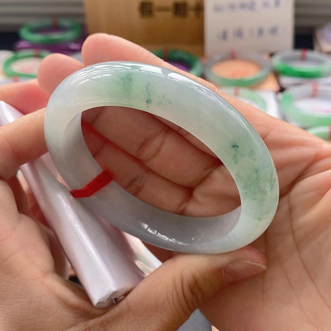 翡翠手镯未镶嵌11号
