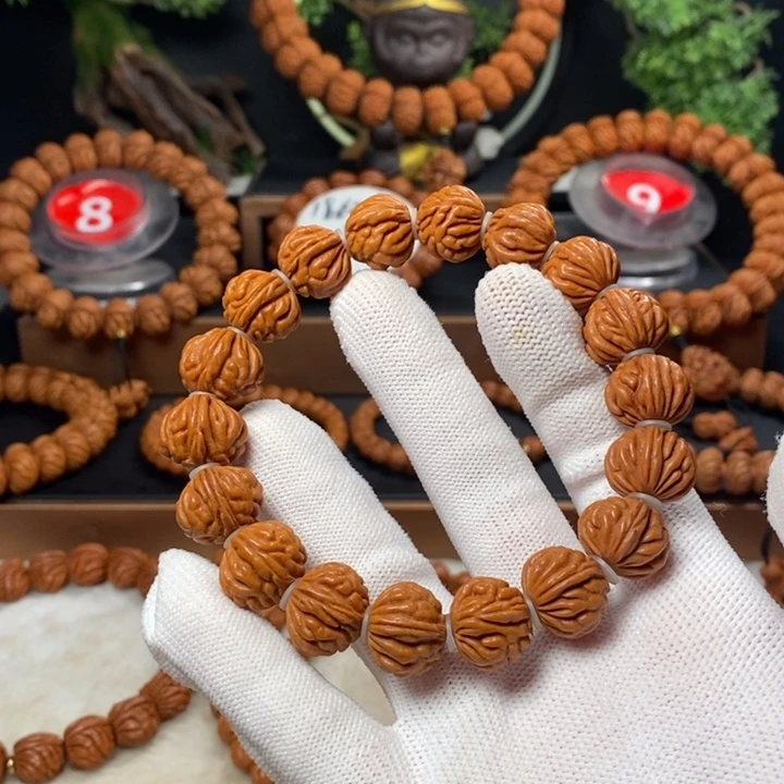 桃核吊坠秦岭龙纹