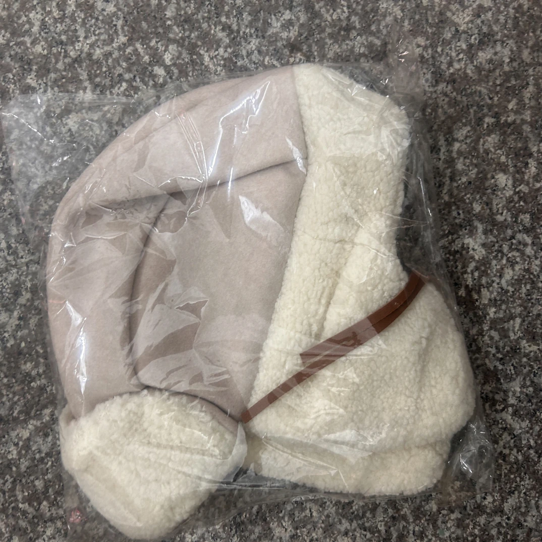 休闲风圆顶高顶男女通用无檐帽子双面针织米色百搭