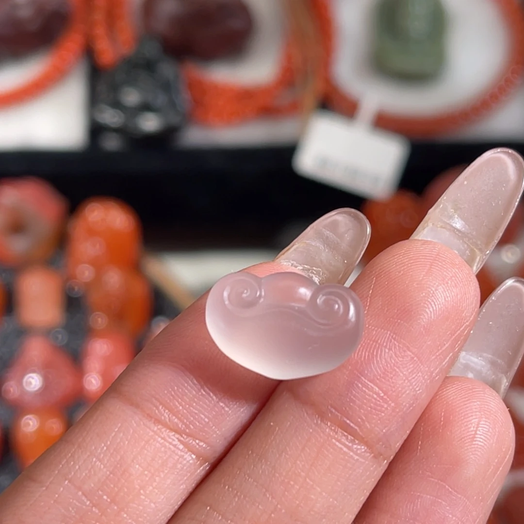 玛瑙/玉髓未镶嵌如意锁 15.8x10.7mm 不换退