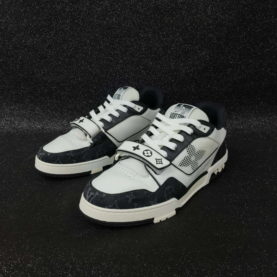 99新 LouisVuitton/路易威登 9码/43码/黑白牛仔魔术贴潮鞋/A2287