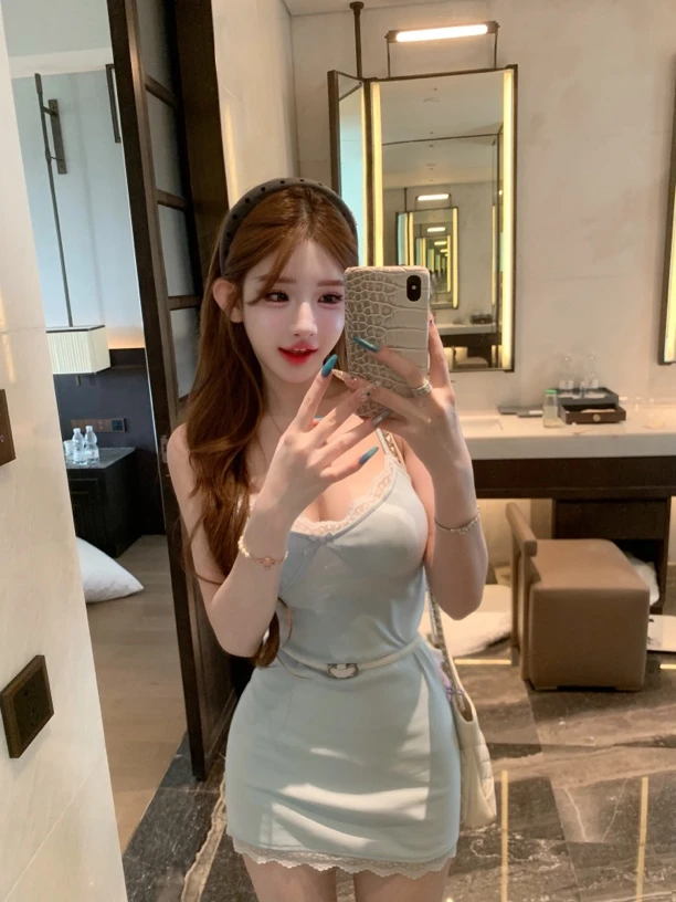 TUTU【视觉尤物】高定蕾丝花边蝴蝶结纯欲辣妹吊带连衣裙#DQ1437