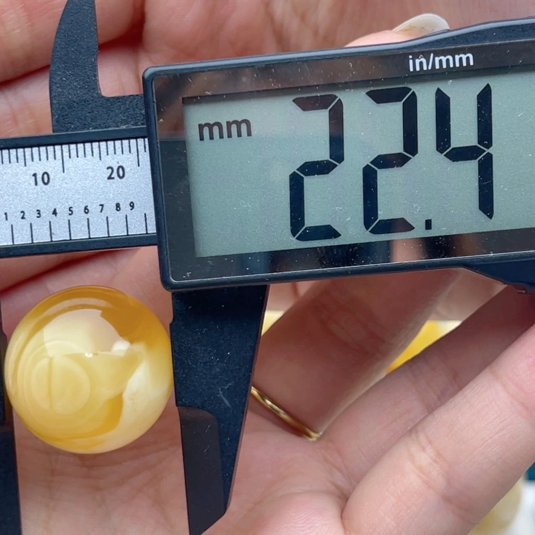 未镶嵌蜜蜡裸石蜜蜡圆珠微瑕玥