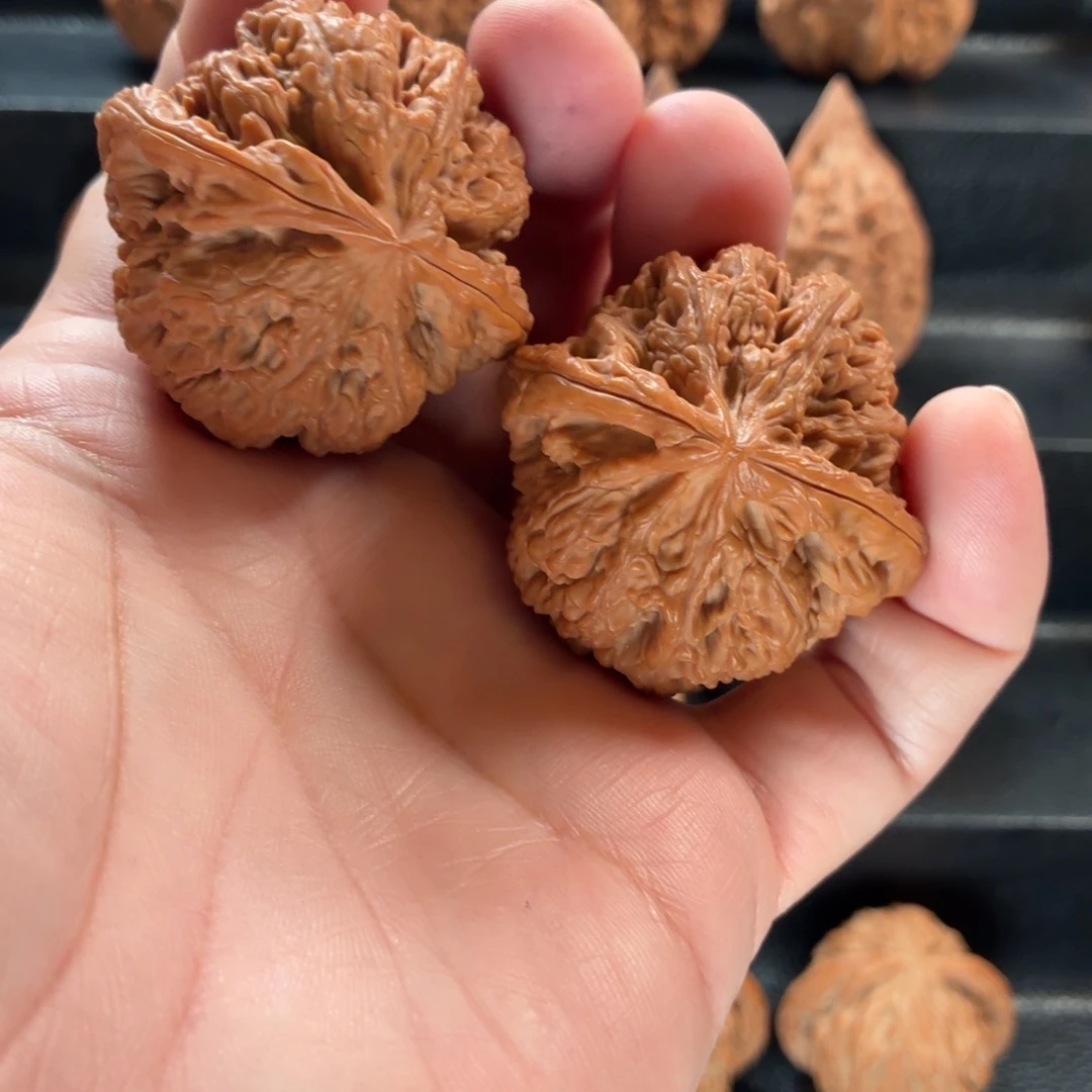 咪***财把件桃核山地粗筋45微修