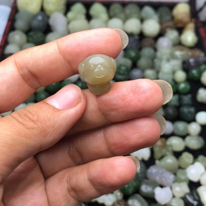 【闪购商品】和田玉未镶嵌颈饰