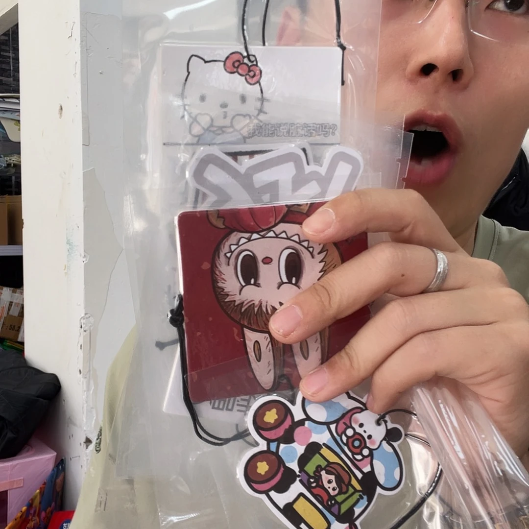 PU化妆包等产品的生产