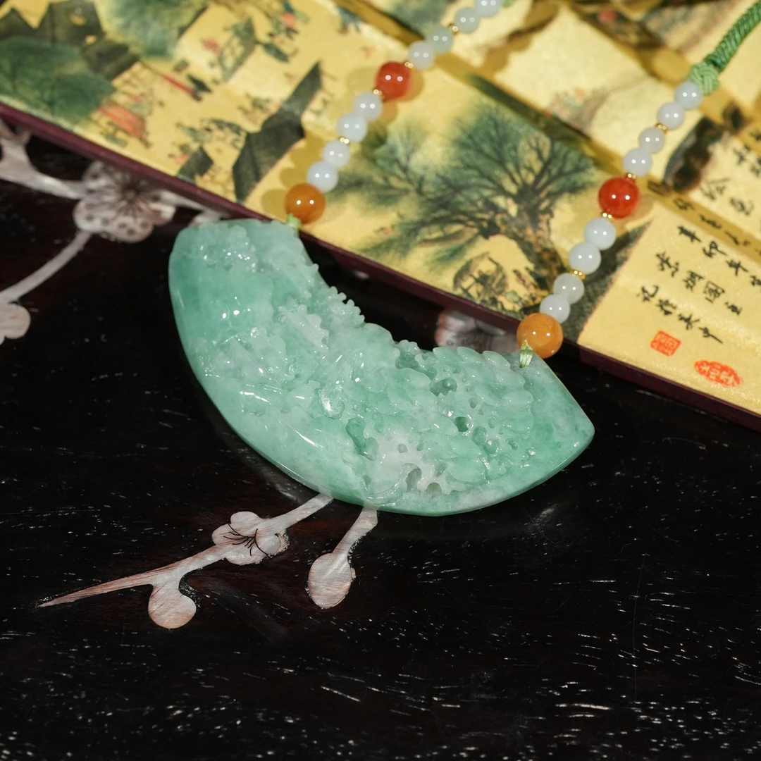 1.17香港王老板-翡翠吊坠6k787