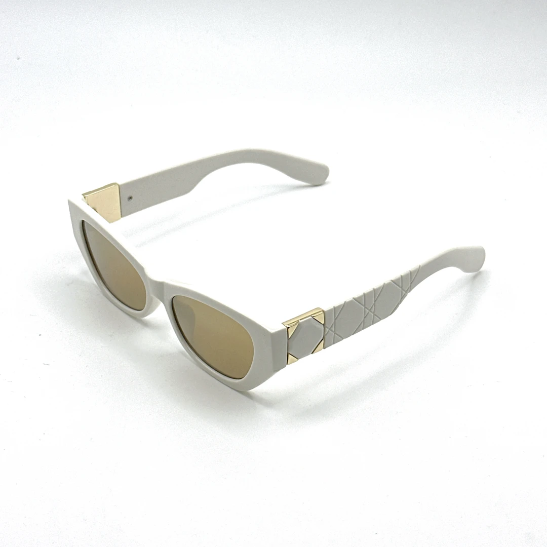 【535】D家新款墨镜金属墨镜网红个性防紫外线街拍潮流复古