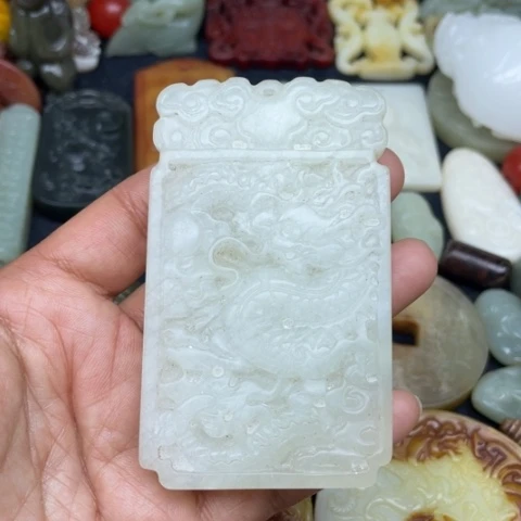 蛇纹石玉颈饰未镶嵌21