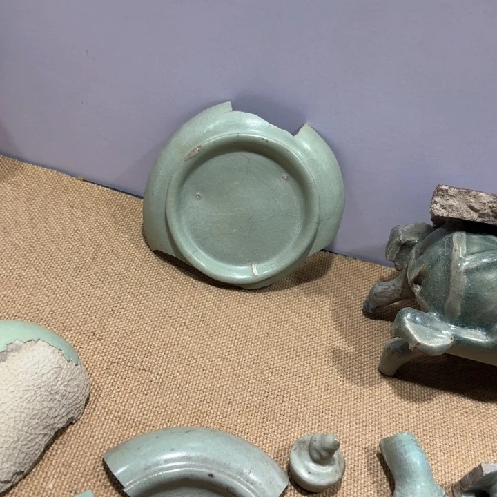 废***师摆件汝瓷。