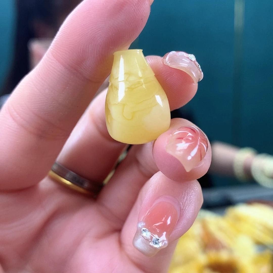 蜜蜡珠宝奇石未镶嵌?****?