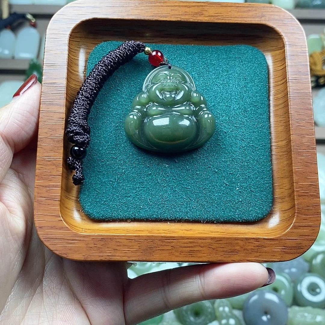 和田玉未镶嵌颈饰孤品35mm湖水绿佛公