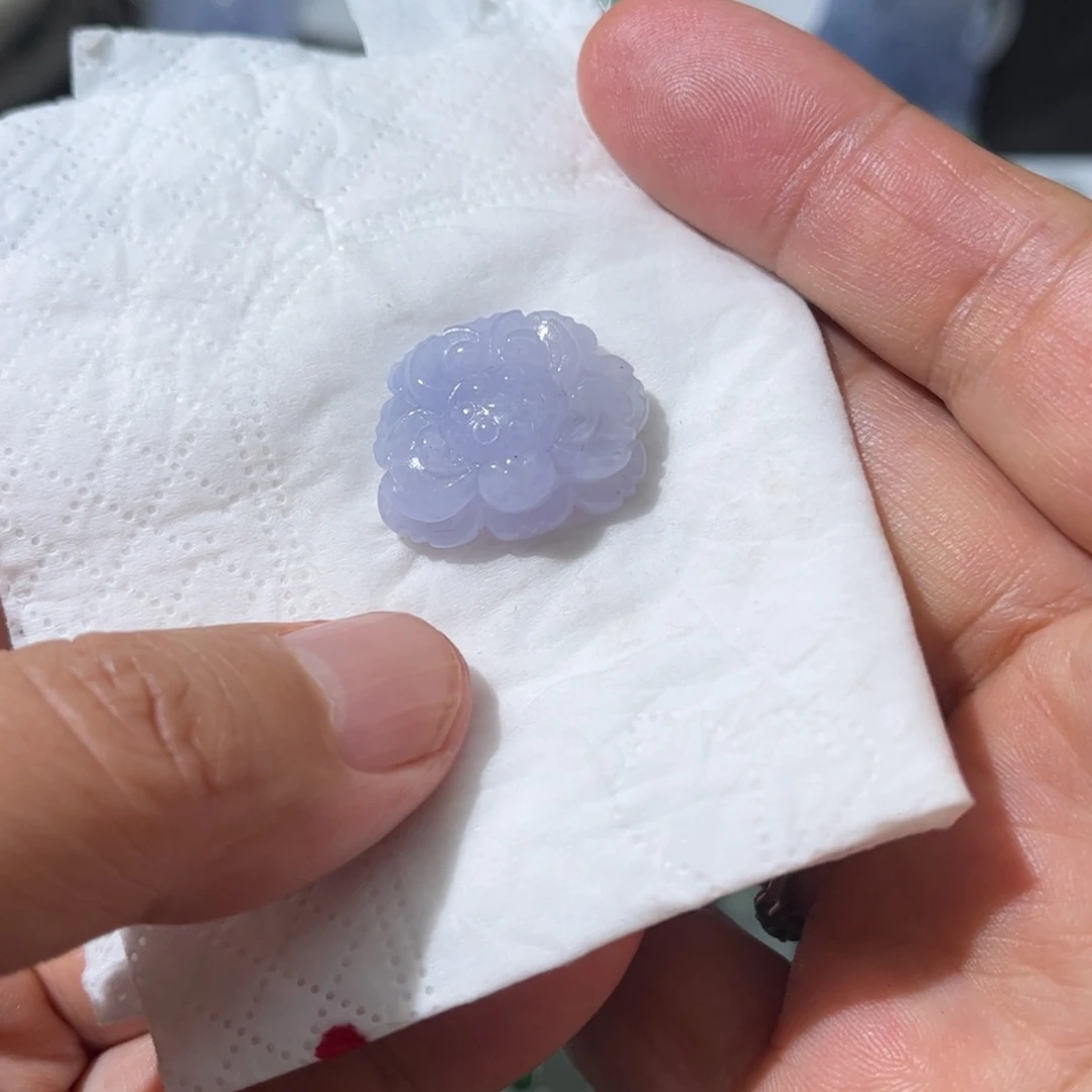 未镶嵌定制翡翠莲花