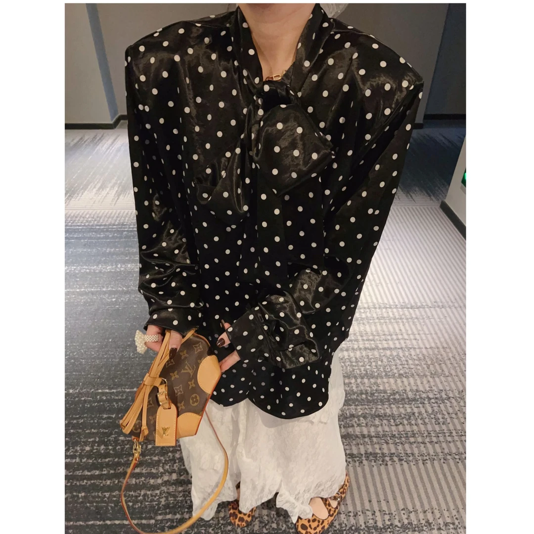 春季新款韩版时尚波点衬衫女2025爆款蝴蝶结法式复古印花长袖上衣