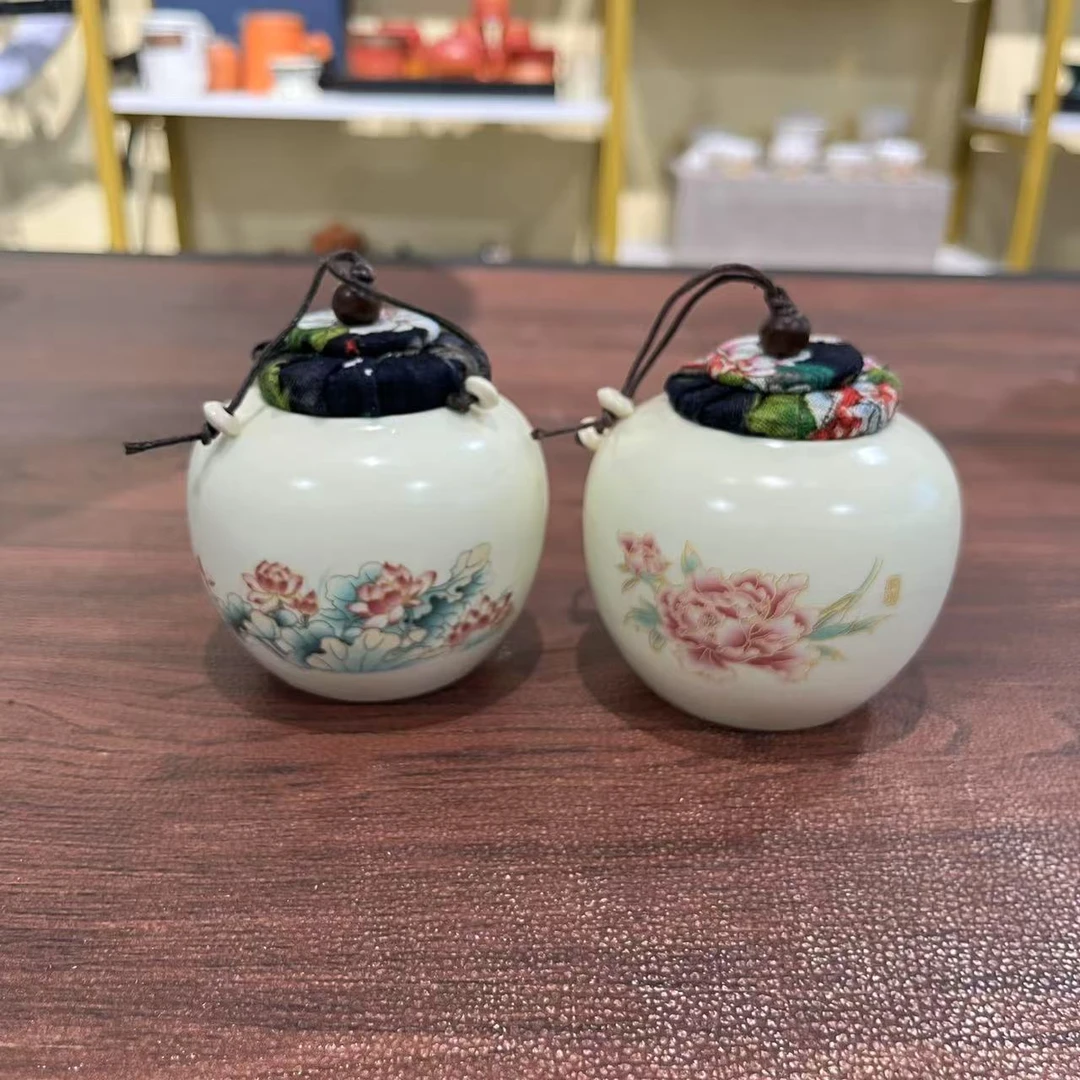 Z3295汝瓷荷叶+红富贵牡丹户外旅行便携无纺布密封茶叶罐