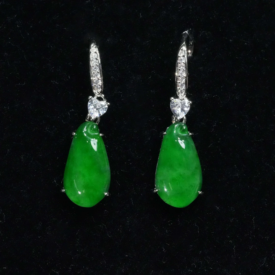 广东卫视专属天然A货翡翠满绿福瓜简奢风耳饰耳环(多样性发一对)