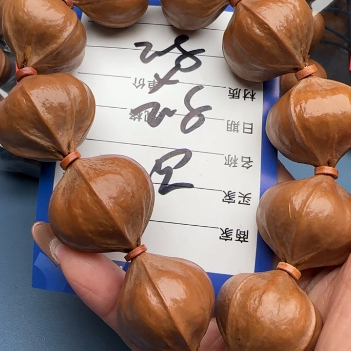 用***6橄榄核手串橄榄核
