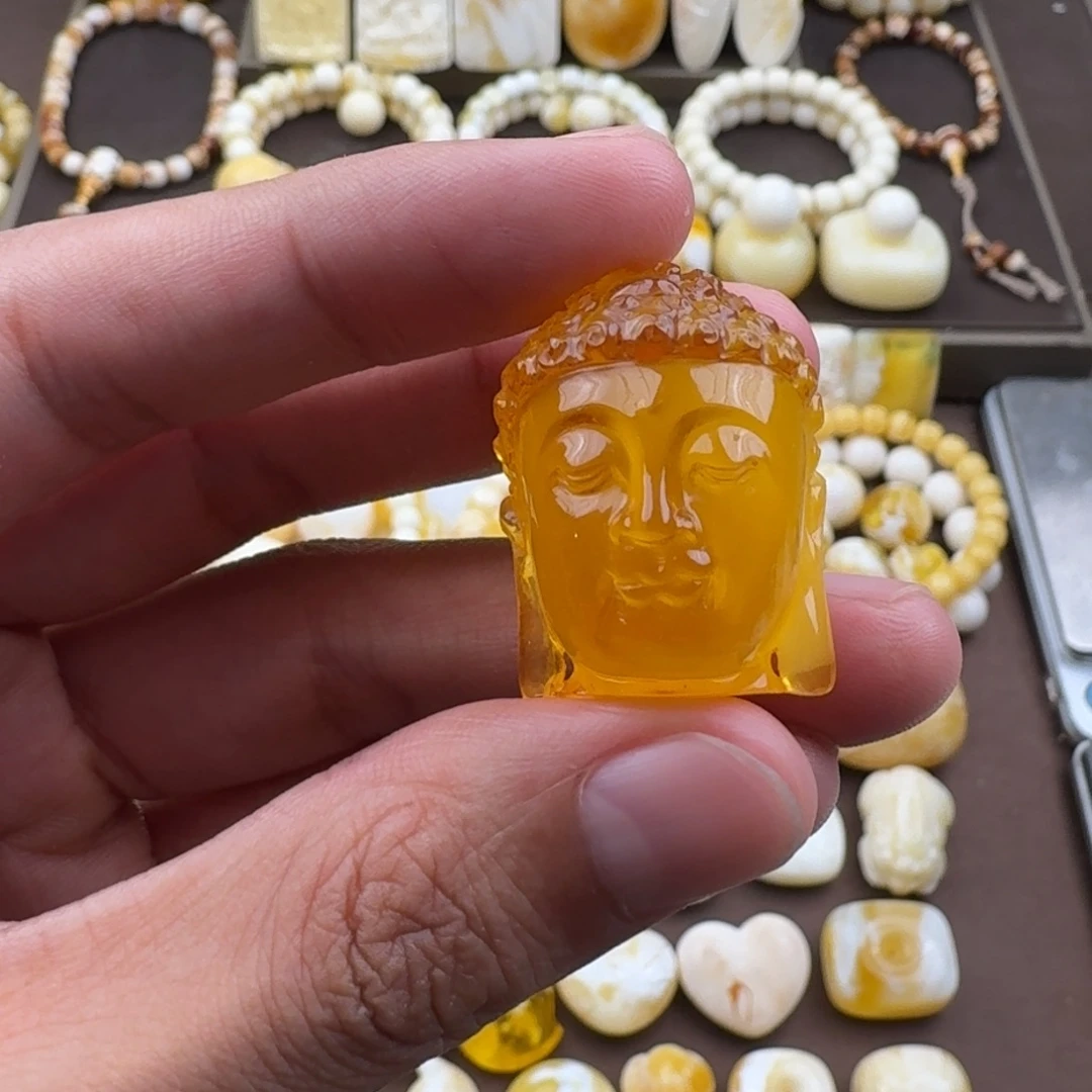 未镶嵌琥珀裸石蜜蜡