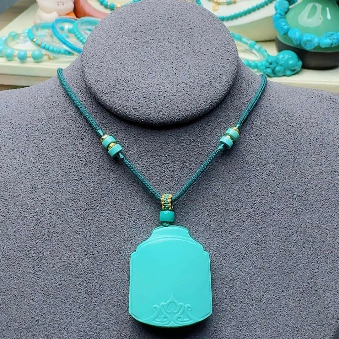 绿松石未镶嵌高瓷高绿全品无事牌