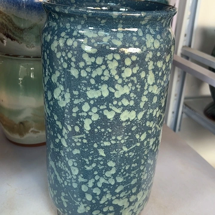 红陶口15高30。。。。。。。