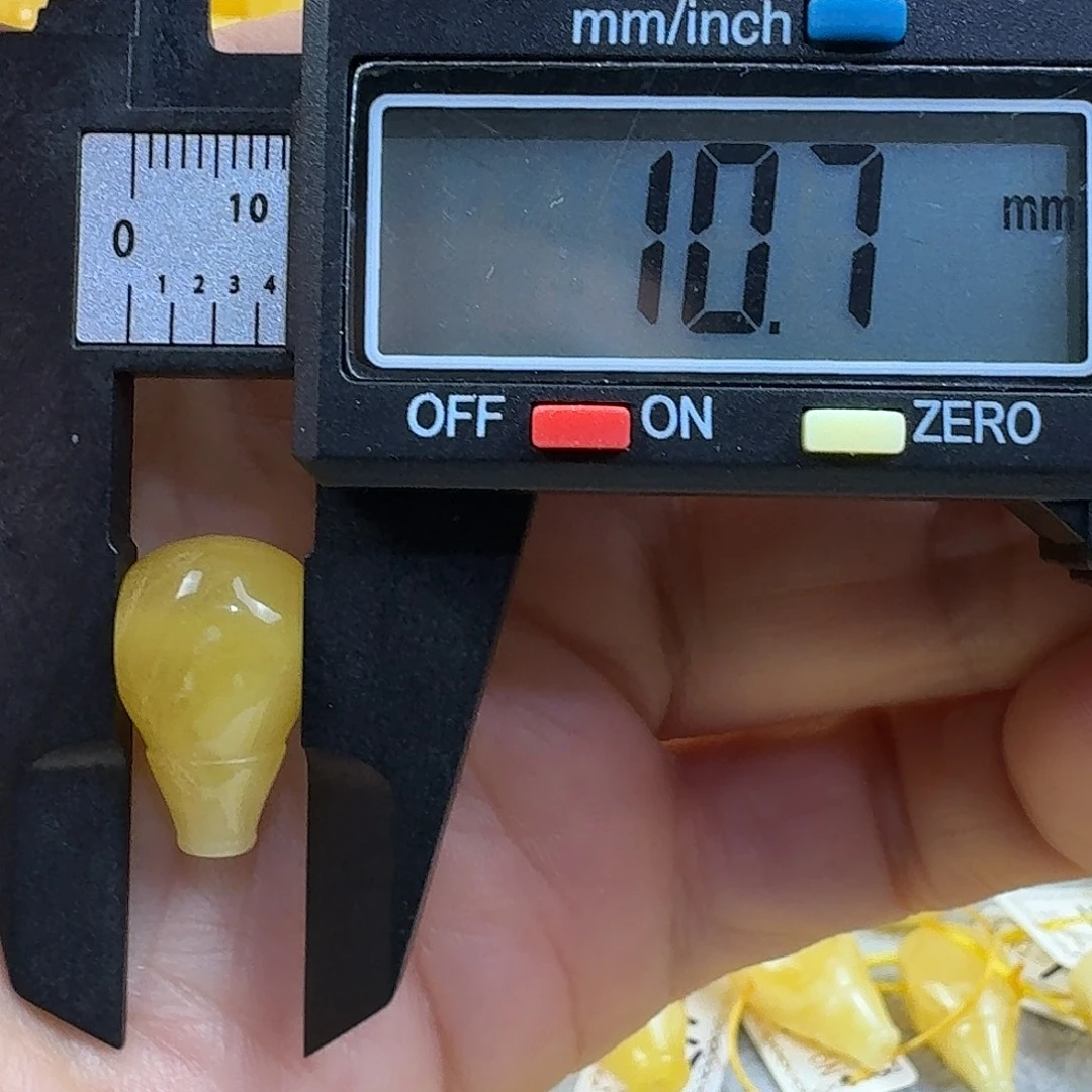 蜜蜡未镶嵌裸石13杂