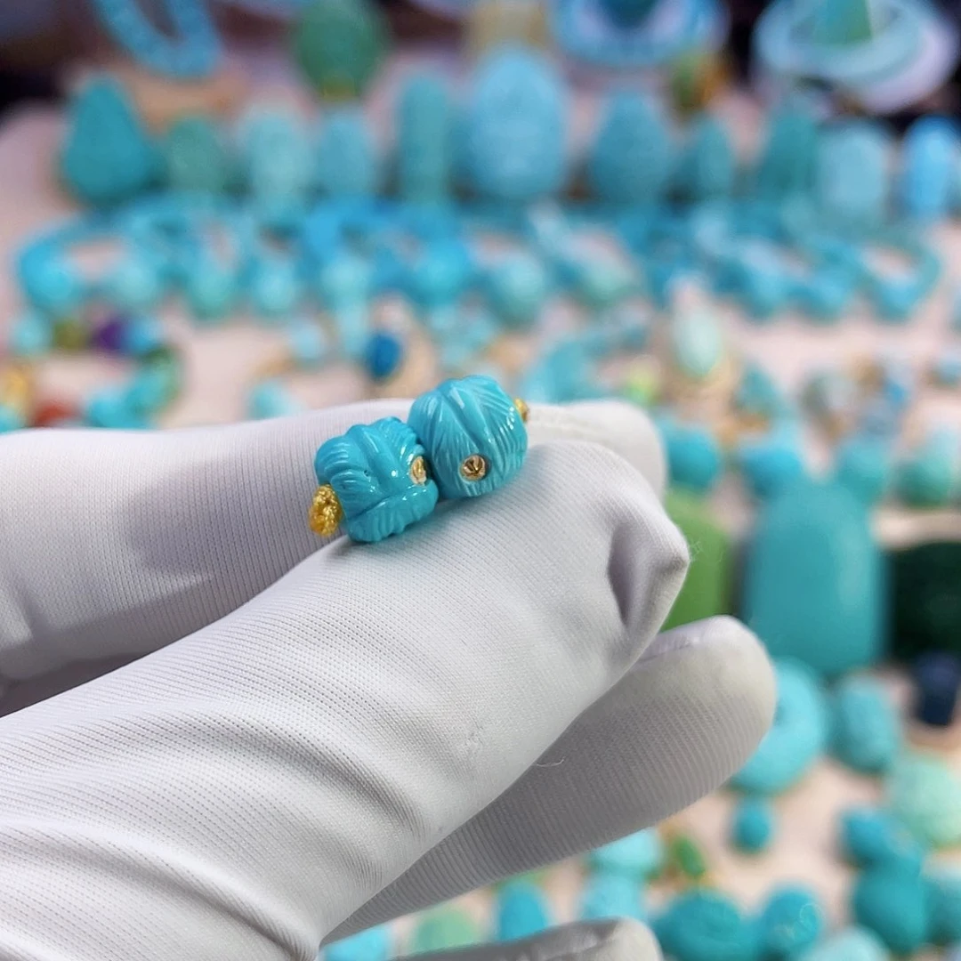 绿松石珠宝奇石未镶嵌?**亮