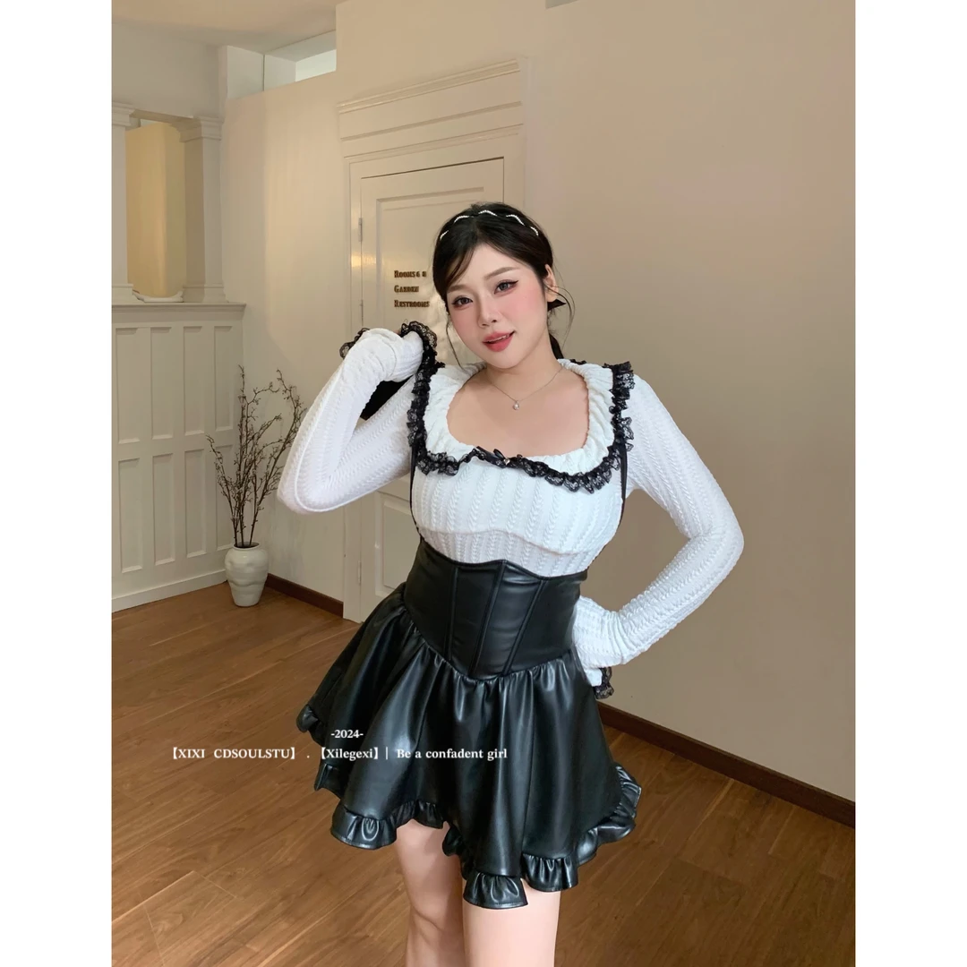 清清SWEET【伯爵千金】大码法式气质女秋方领上衣收腰背带鱼骨半裙
