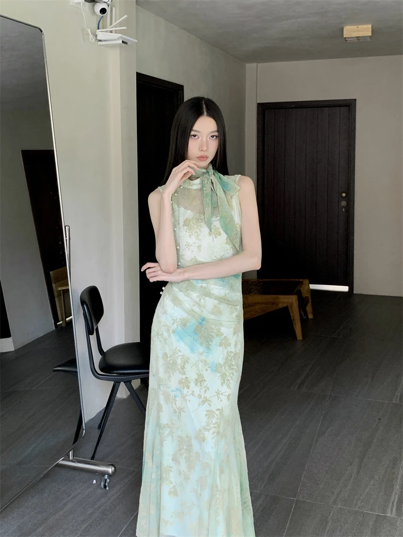 新中式改良旗袍夏季植绒扎染度假连衣裙长款收腰包臀背心鱼尾裙子