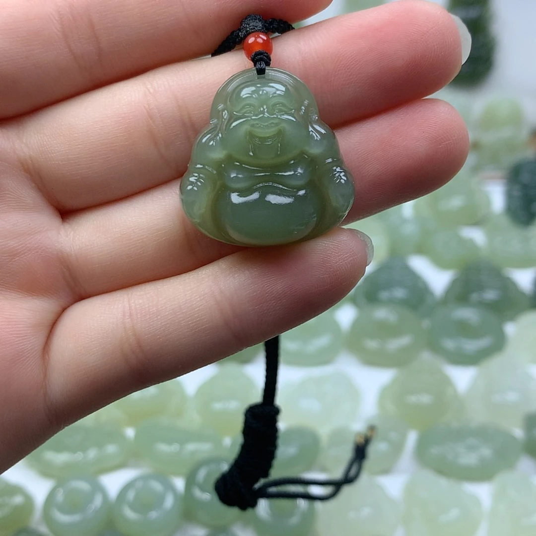 【闪购商品】颈饰未镶嵌和田玉