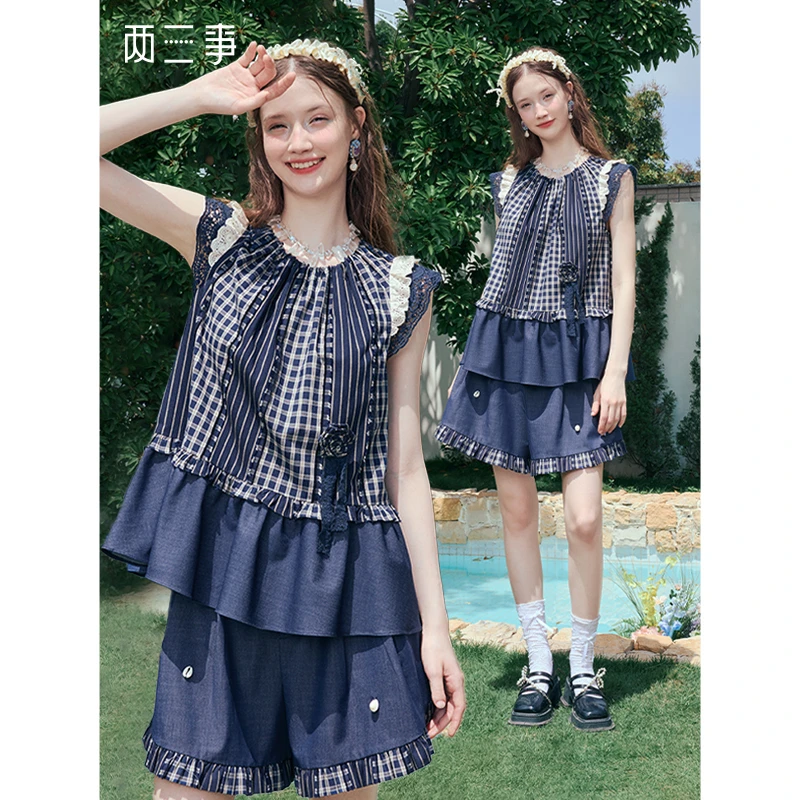 两三事蓝莓棋局森女风蕾丝拼接立体花朵格子背心