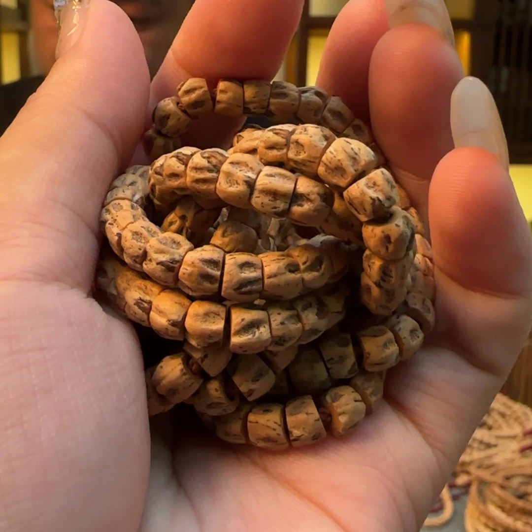 柏香籽/百香籽手串黑牙大肠5➕