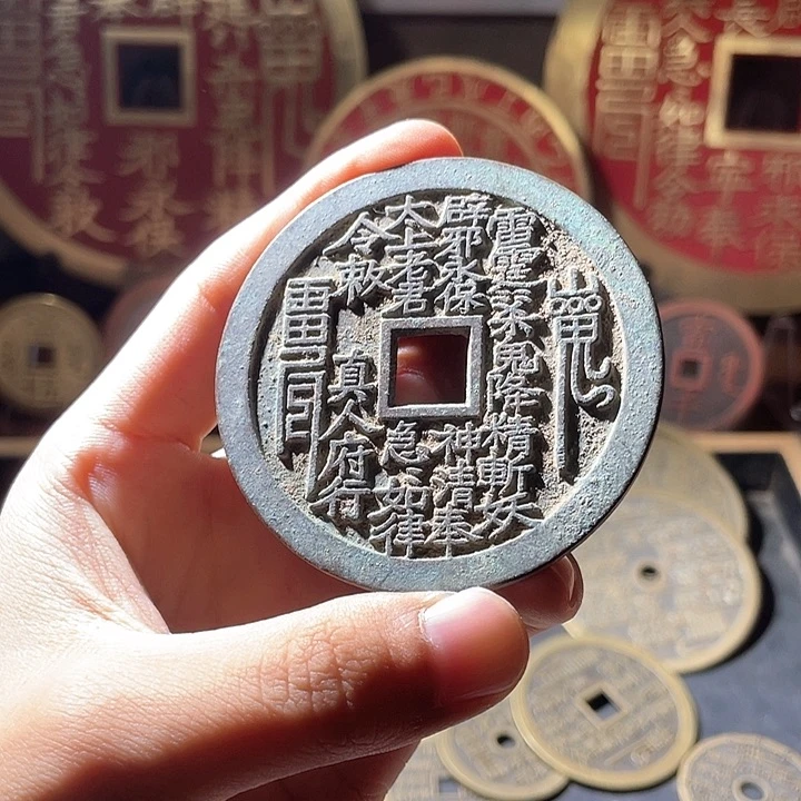铜现代仿制工艺品