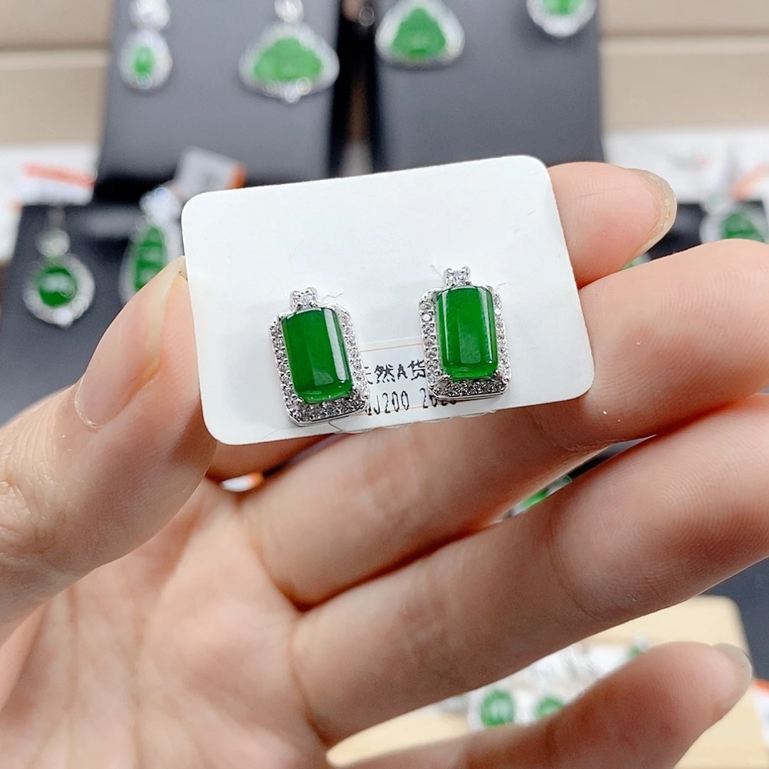 翡翠银S925镶嵌耳饰天然翡翠