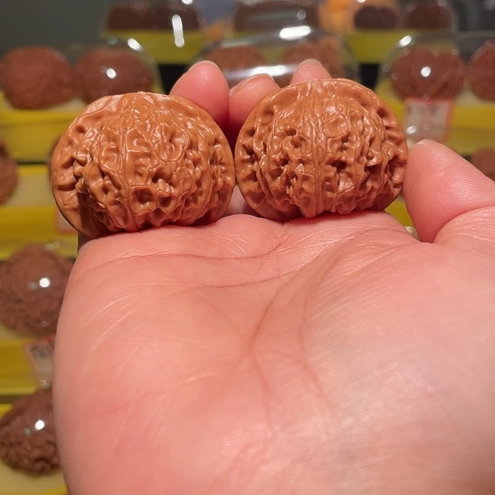 未***/木质文玩麻核桃宫灯