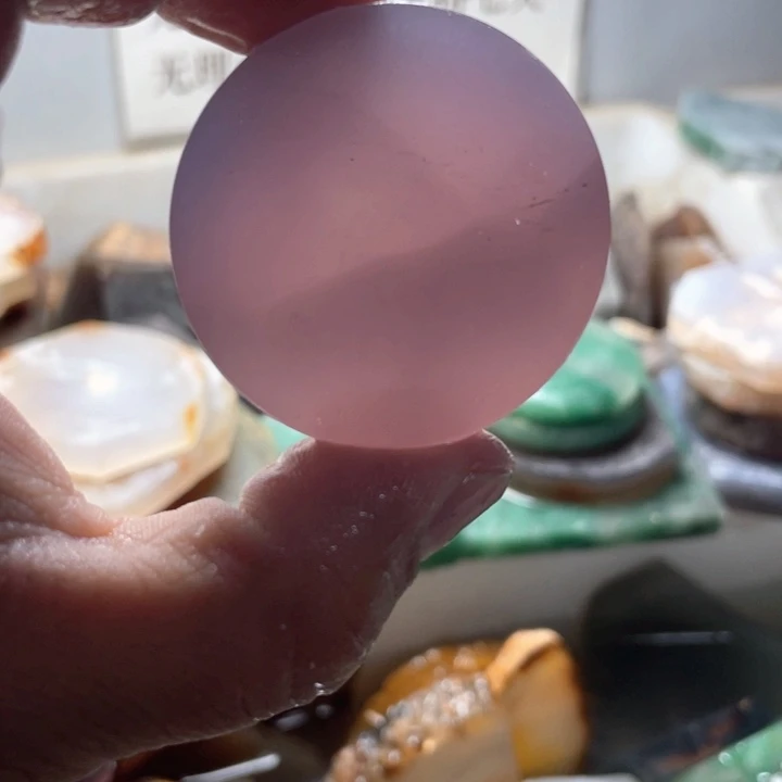 定制玛瑙美****私人定制玛瑙吊坠，不支持七天无理由退换